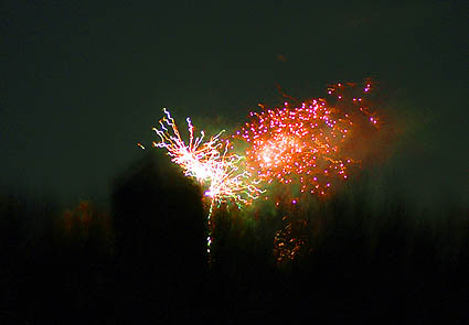 Feuerwerk ber der Burg   -  whow